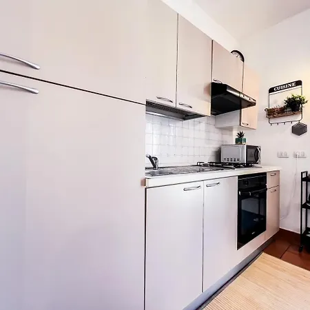 Monte Nero 9a Apartamento *